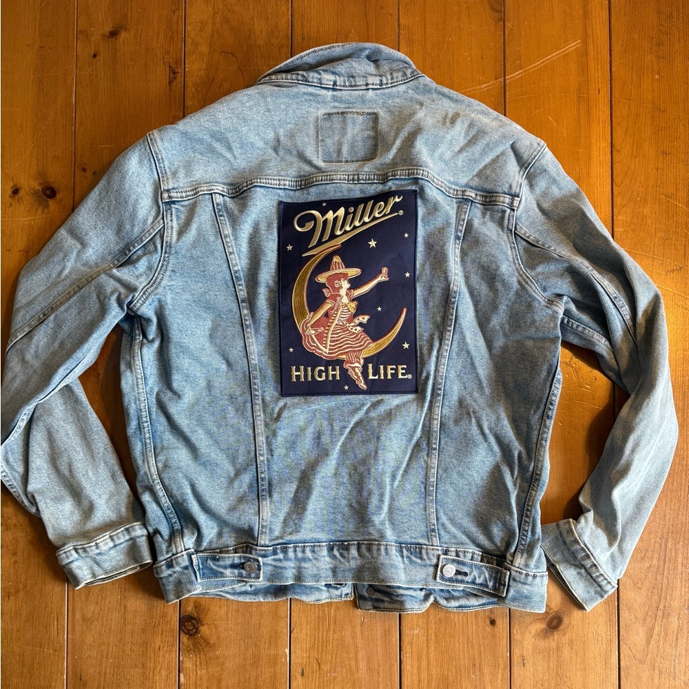Levi’s Miller High Life Patch Light Wash Denim Jacket